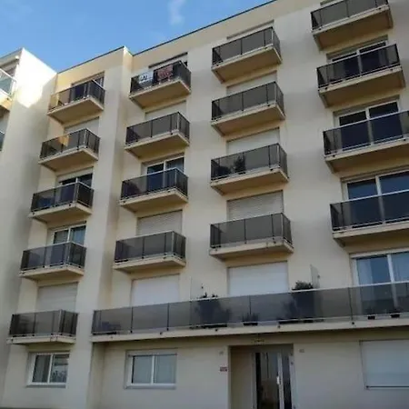 Lumineux Rdc Vue Sur Parking Prive Lejlighed *